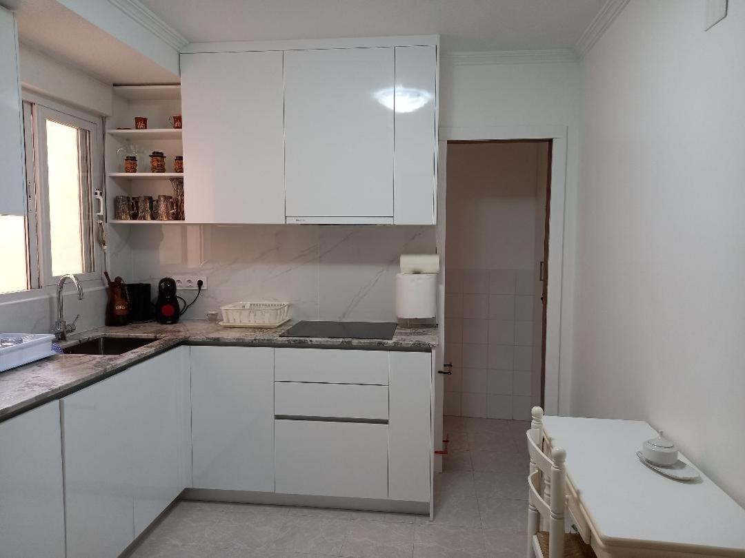 Policarpo-Centro Apartment Torrevieja Luaran gambar